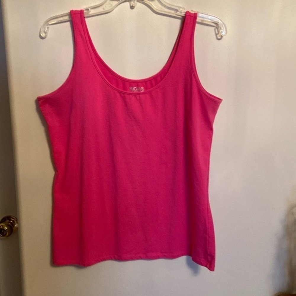 ⭐️Ricki’s Hot pink tank